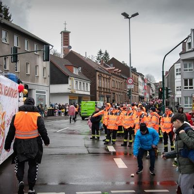 FW LK Neunkirchen: Neunkircher Feuerwehr auch an Rosenmontag im Einsatz