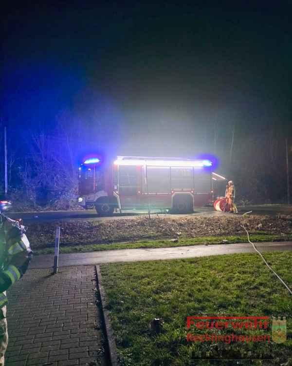 FW-RE: Silvesterbilanz 2025/2026: 99 Einsätze für Feuerwehr und Rettungsdienst in Recklinghausen - Parallele Brandeinsätze fordern alle Kräfte