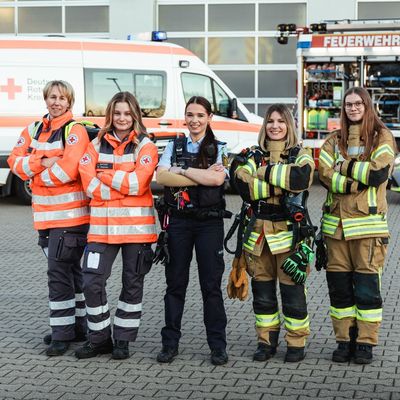 FW Weinheim: Weltfrauentag. Gemeinsam tragen wir Verantwortung. Frauen stärken Blaulicht-Teams