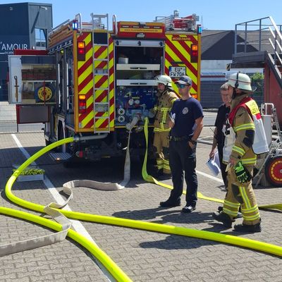FW Mechernich: Löschzug Kommern übt am Institut der Feuerwehr in Düren-Stockheim