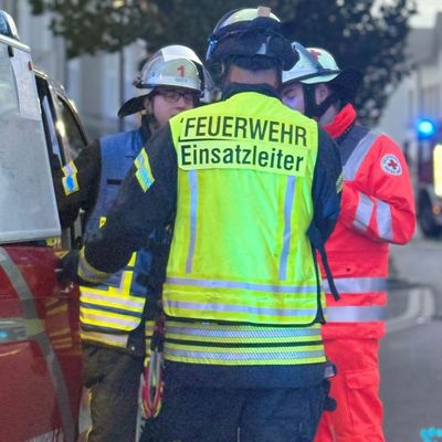 FW Schalksmühle: Großübung von Feuerwehr und DRK im Ortszentrum