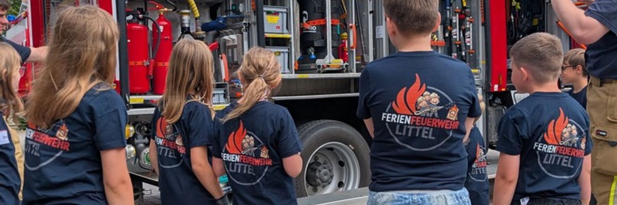 FW-OLL: Aktion "Ferienfeuerwehr" in Littel ein voller Erfolg: 21 Kinder erleben spannende 24-StundenSchicht