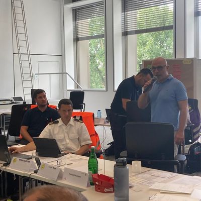 FW-EN: Technische Einsatzleitung des Ennepe-Ruhr-Kreises übt drei Tage in Münster