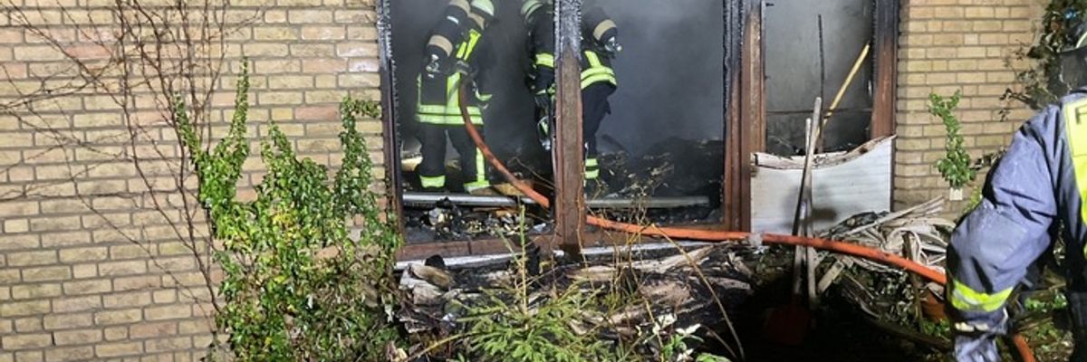 FW-DO: Feuer in Dortmund-Höchsten / Brand eines Einfamilienhauses