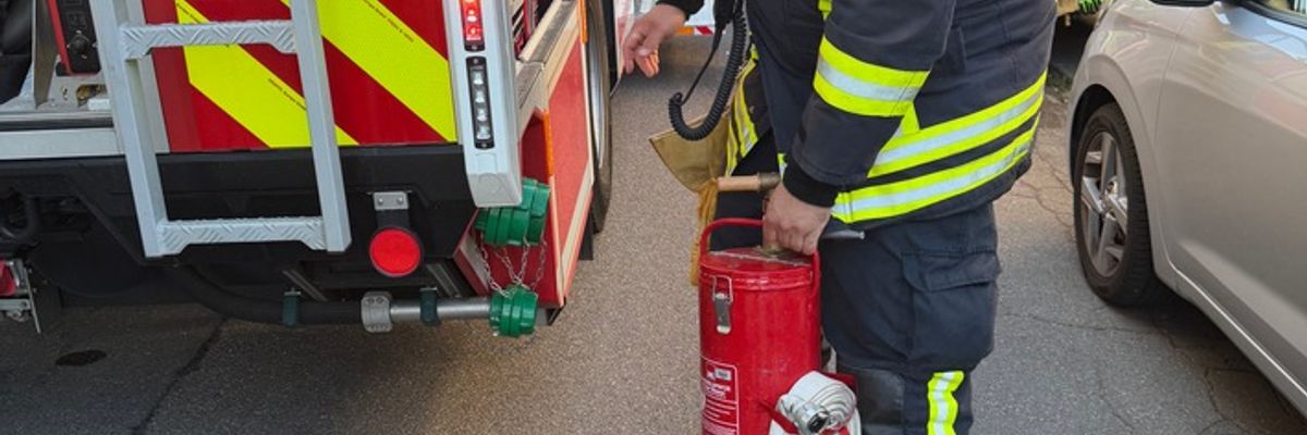 FW Weinheim: Kleiner Brand, starke Rauchentwicklung