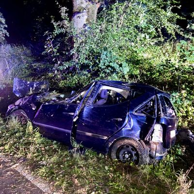 FW-EN: Verkehrsunfall auf der Elberfelder Straße und Einsatz eines Rettungshubschraubers