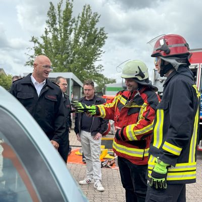 FW Düren: Daniel Walter MdB informiert sich über Feuerwehr und Rettungsdienst der Stadt Düren