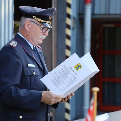 FW Hambühren: 160 Jahre Feuerwehrdienst gewürdigt / Kameradschaftsabend mit Beförderungen und besonderen Ehrungen