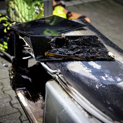 FW-MK: Feuerwehr rettet 11 Personen aus verrauchtem Gebäude