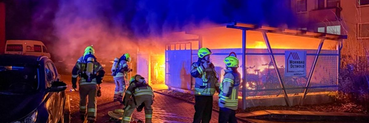 FW-DT: Einsatzreicher Jahreswechsel für die Feuerwehr Detmold