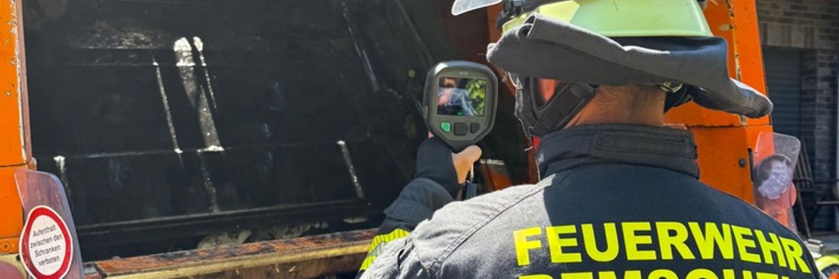 FW-RS: Brand in einem Müllfahrzeug schnell gelöscht