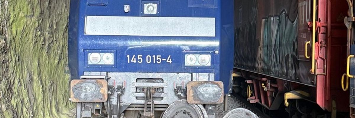 FW-PL: Ortsteil Teindeln - Feuerwehr unterstützt bei Bahnunfall