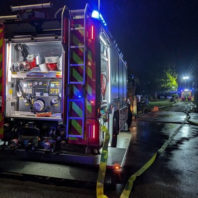 Feuerwehr Weil: Gartenhüttenbrand in Weil am Rhein, Ortsteil Haltingen