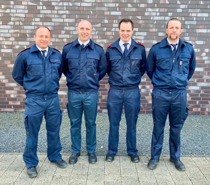 FW Ratingen: Herzlichen Glückwunsch an unsere neuen Notfallsanitäter!