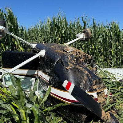 FW-Lohmar: Abgestürztes Kleinflugzeug in Lohmar-Algert