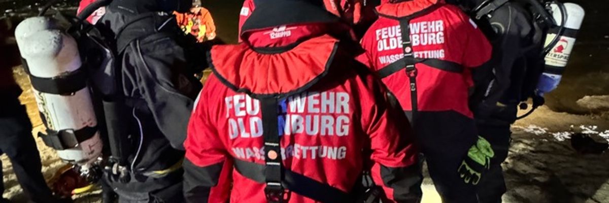 FW-OLL: Erfolgreiche Einsatzübung am Baggersee Westerholt - Eisrettung unter realistischen Bedingungen trainiert