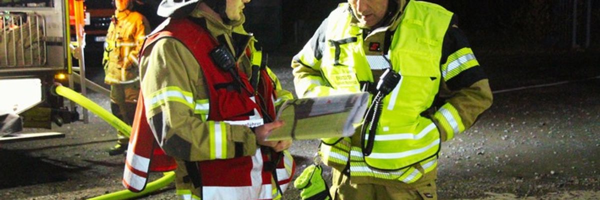 FW Mechernich: Übung des ABC-Zuges - Realistisches Einsatzszenario in Mechernich-Satzvey