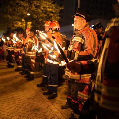 FW Norderstedt: Großer Laternenumzug in Norderstedt/Harksheide