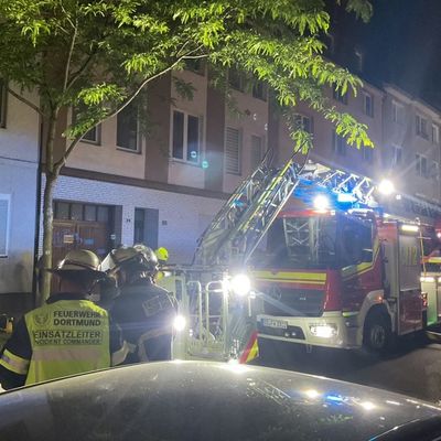 FW-DO: Nächtlicher Wohnungsbrand in der Dortmunder Nordstadt