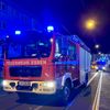 FW-E: Wohnungsbrand in einem Mehrfamilienhaus - Feuerwehr rettet eine brandverletzte Person