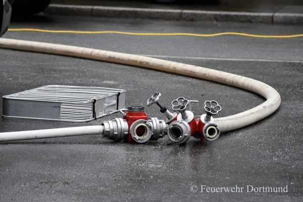 FW-DO: Balkonbrand in Dortmund-Derne