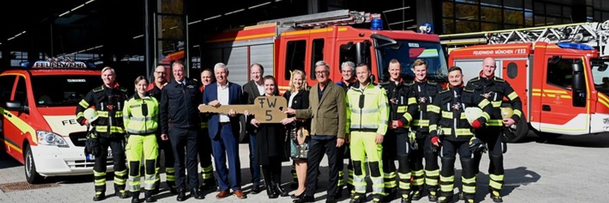 FW-M: Feierliche Einweihung der Feuerwache 5 (Ramersdorf)