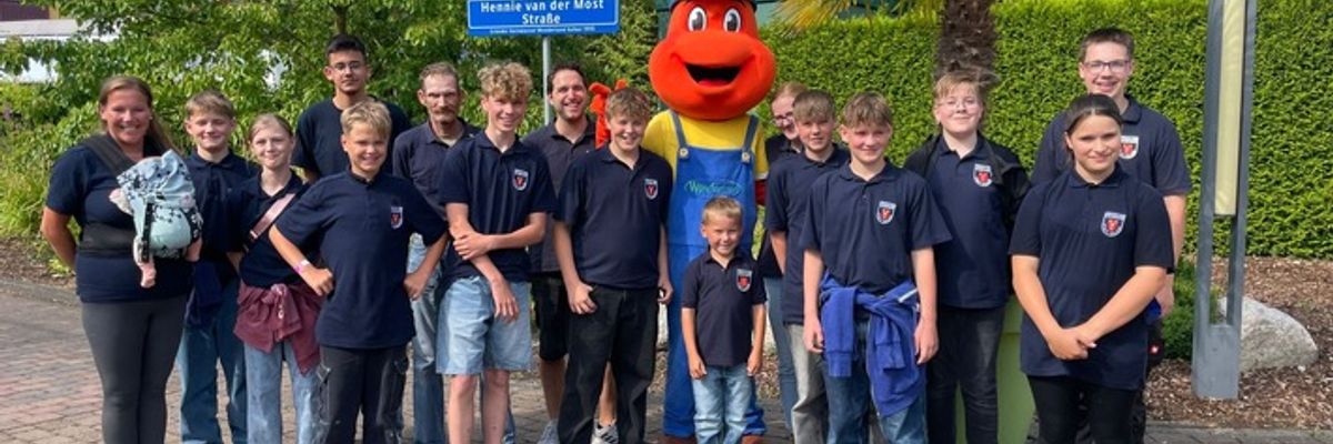 Feuerwehr Kalkar: Jugendfeuerwehr Kalkar besucht das Wunderland Kalkar