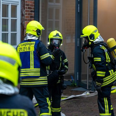 FW Flotwedel: Feuerwehren üben Ernstfall im AllerHaus in Langlingen