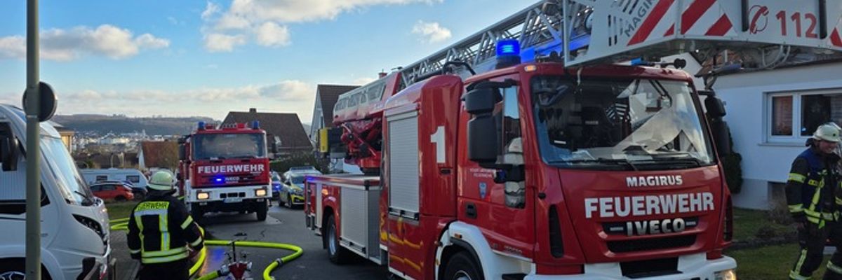 FW-AR: Wohnung durch Brand an Heiligabend nicht mehr bewohnbar
