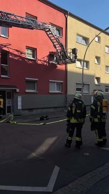 FW-BN: Umsichtiges Verhalten verhindert größeren Schaden bei Küchenbrand in der Weststadt