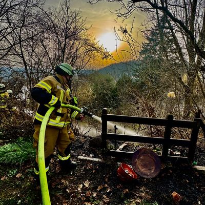 FW-EN: Unruhiges Wochenende für die Feuerwehr Herdecke - Fünf Einsätze im Stadtgebiet von Freitag bis Samstag