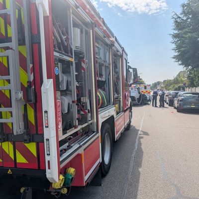 Feuerwehr Weil: Verkehrsunfall & Flächenbrand in Weil am Rhein