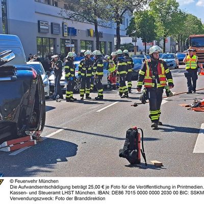 FW-M: Unfall mit mehreren Verletzten (Waldtrudering)