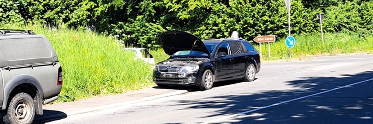 FW-EN: Verkehrsunfall Brantener Straße