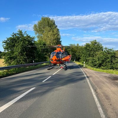 FW Petershagen: Schwerer Verkehrsunfall auf der B482