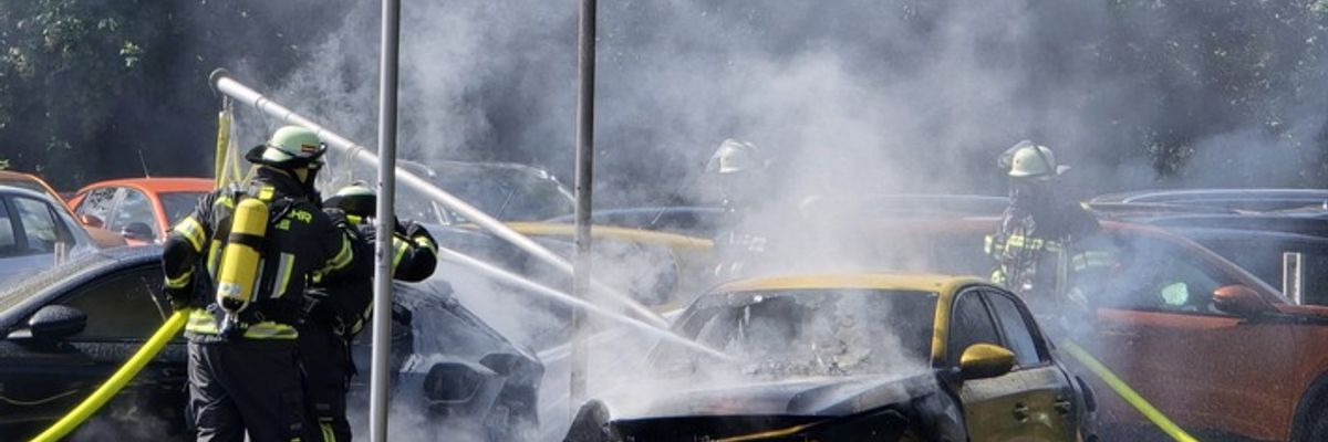 FW-WRN: Brennender PKW alarmiert die Freiwillige Feuerwehr Werne