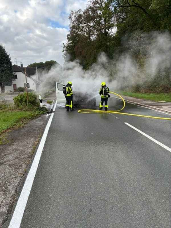 FW-EN: 2 PKW-Brände in Schwelm