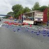 FW-BO: LKW verliert Getränkekisten - Scherbenreicher Unfall auf der A 40