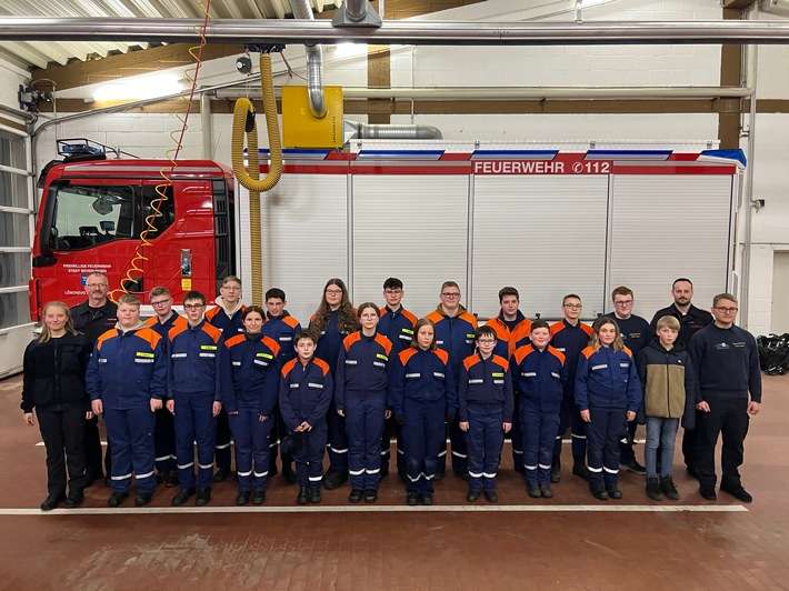 FW Beverungen: Ein Jahr voller Highlights und ein großer Abschied / Jugendfeuerwehr Beverungen lässt das vergangene Jahr rekapitulieren