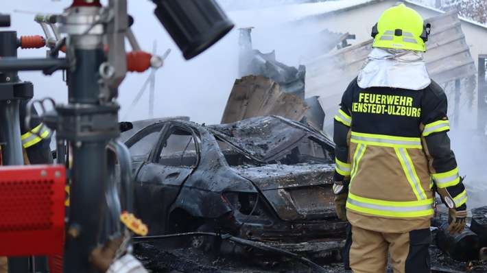 FW-SE: Vollbrand eines Werkstattgebäudes