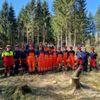 FW Wenden: Zwölf neue Motorkettensägenführer in der Feuerwehr Wenden