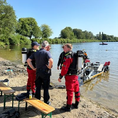 FW-PI: Barmstedt: Vermisster Schwimmer löst Sucheinsatz mit über 90 Einsatzkräften aus