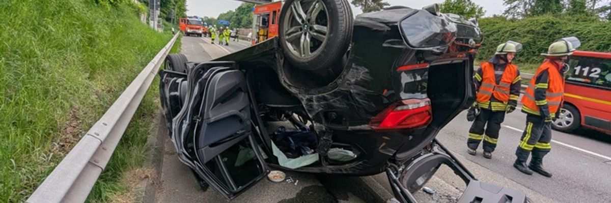 FW-BN: Drei Verletzte bei Verkehrsunfall auf der BAB565