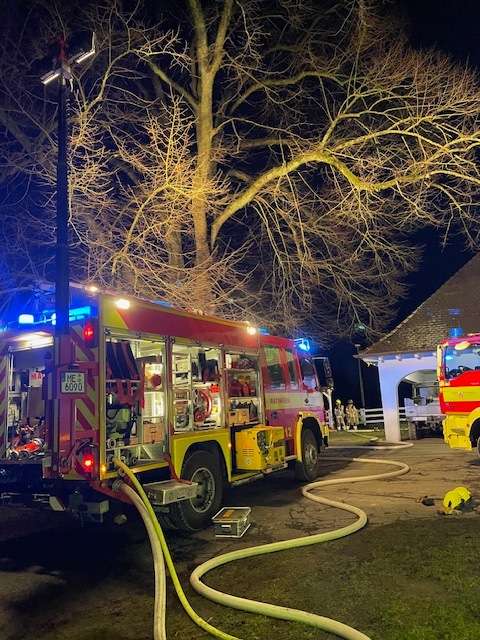 FW Ratingen: Gemeldeter Kaminbrand