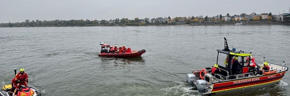 FW-BN: Wasserrettung auf dem Rhein