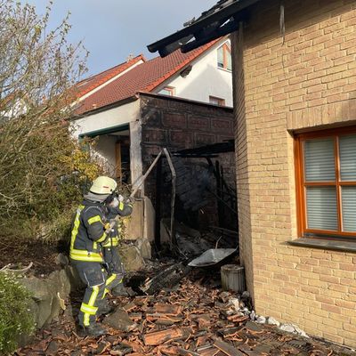 FW-EN: Gebäudebrand in der Wiesenstraße