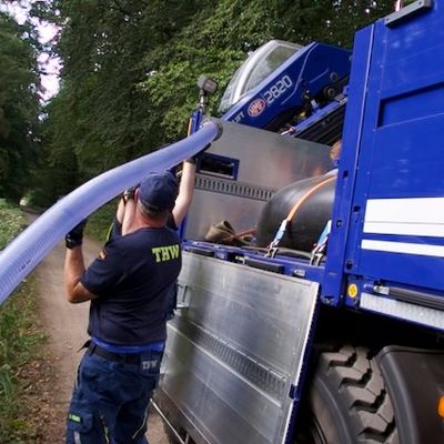 FW Kranenburg: Gemeinsame Übung wird zum Ernstfall: Feuerwehr und THW bewähren sich im Einsatz