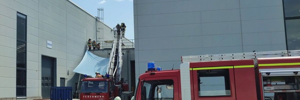 FW Stockach: Brand am Gebäude