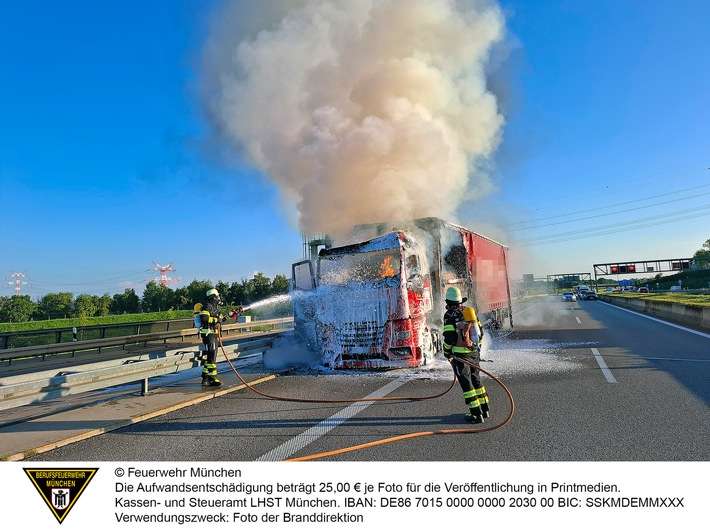 FW-M: Lkw-Brand auf Autobahn (A 99)