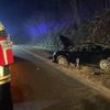 FW-MH: Fünf Verletzte nach Verkehrsunfall auf der A40 - überschlagenes Fahrzeug stand wieder auf den Reifen